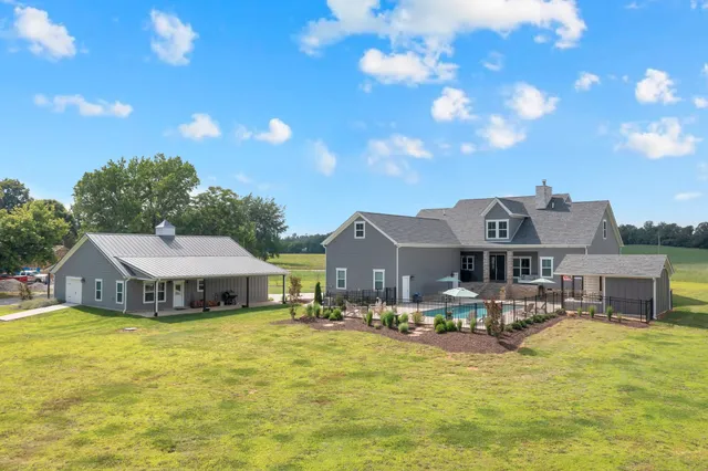 a view of a house with sitting area