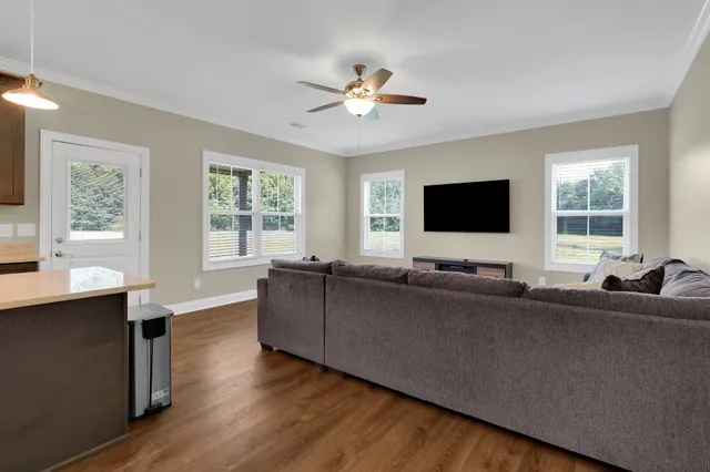 $1,499,900 | 69 Meadows Road, Hillsboro, TN 37342