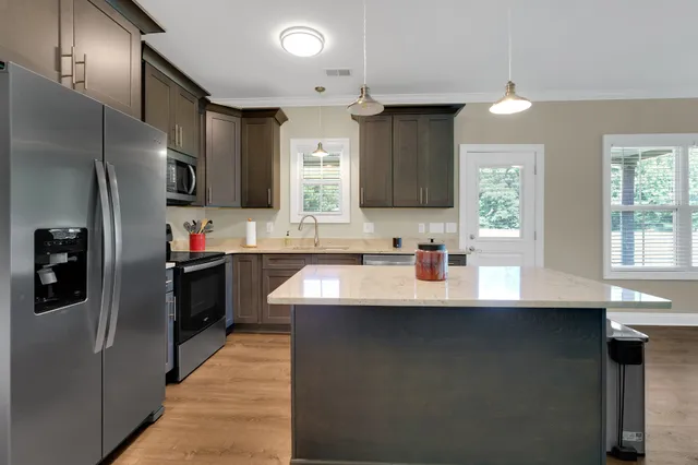 $1,499,900 | 69 Meadows Road, Hillsboro, TN 37342