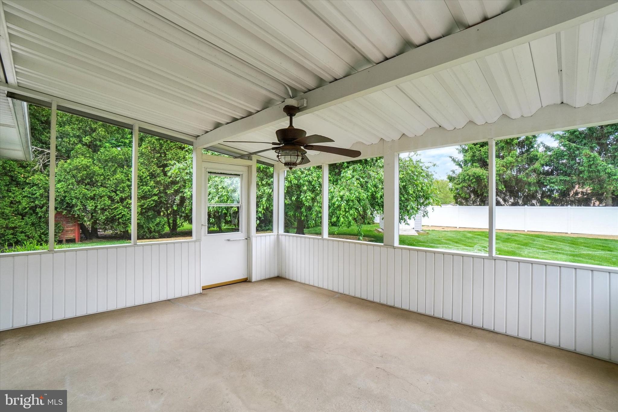 2238 Cedar Road York, PA 17408 - Photo 20 of 32