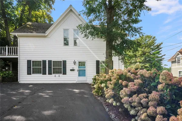 $4,000 | 56 Fort Avenue, Cranston, RI 02905