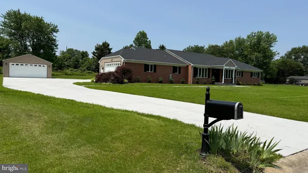 $585,000 | 104 Lake Front Drive, Dover, DE 19904