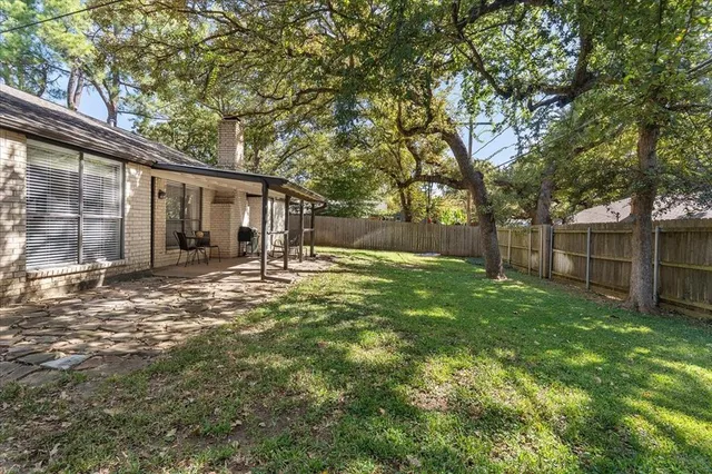 $320,000 | 3402 Hialeah Drive, Arlington, TX 76017