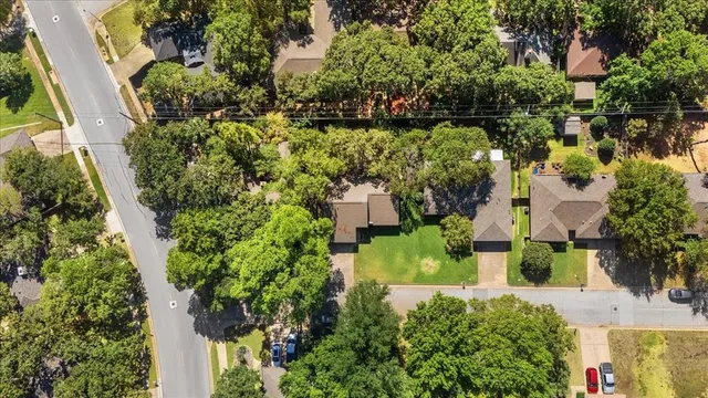 $320,000 | 3402 Hialeah Drive, Arlington, TX 76017