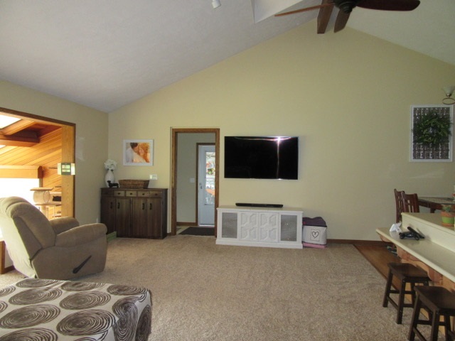 8591 South 41 Road Cadillac, MI 49601 - Photo 12 of 41 1834412-11.JPG