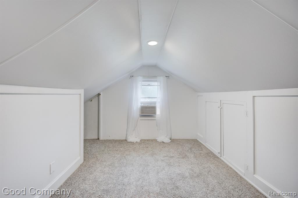 585 Roth Boulevard Clawson, MI 48017 - Photo 25 of 39