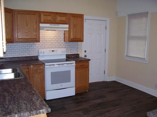 $1,525 | 1117 Franklin Avenue, Columbus, OH 43205