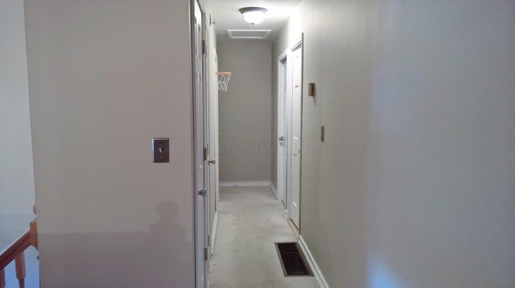 178 Regents Road Columbus, OH 43230 - Photo 4 of 19 Gallery Image 4