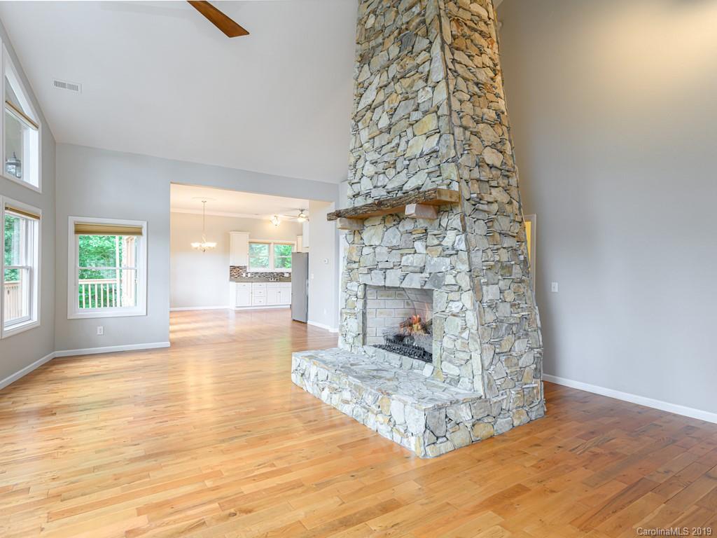 132 Hickory Forest Road Fairview, NC 28730 - Photo 8 of 35 Gallery Image 8