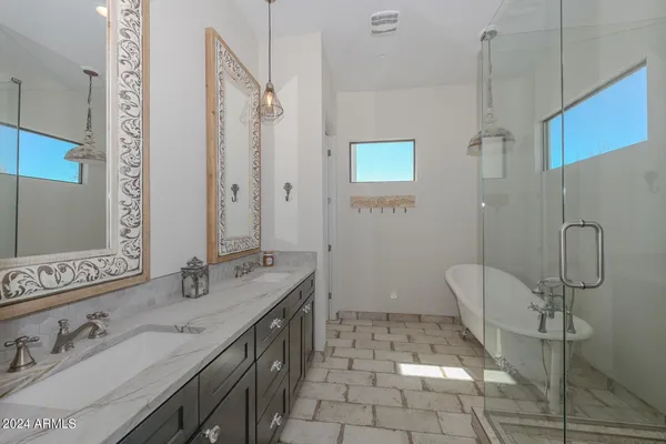 $8,500 | 5861 East Cloud Road, Cave Creek, AZ 85331