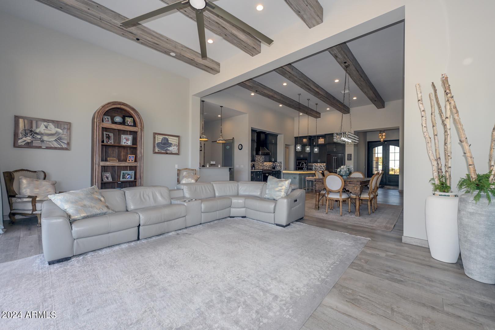 5861 East Cloud Road Cave Creek, AZ 85331 - Photo 9 of 48 Great Room-Dining Area