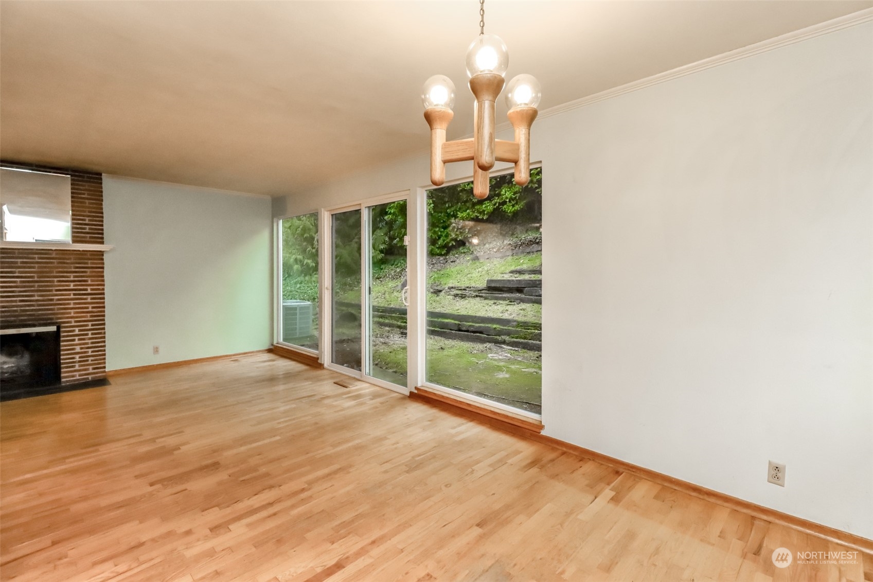 425 Ramsdell Street Fircrest, WA 98466 - Photo 11 of 39 a view of an empty room with a window