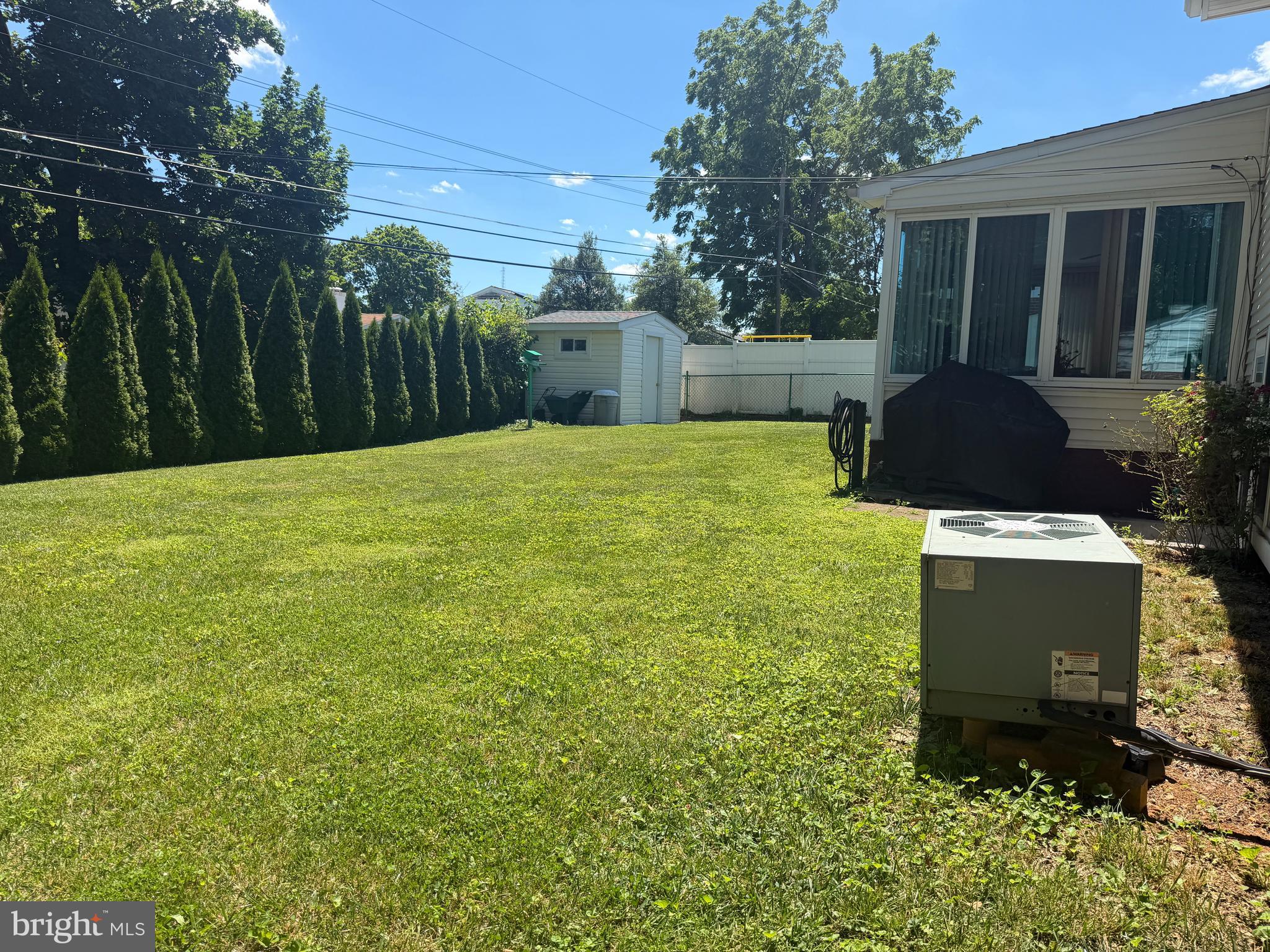 1011 Marksworth Road Catonsville, MD 21228 - Photo 10 of 14 Large Yard