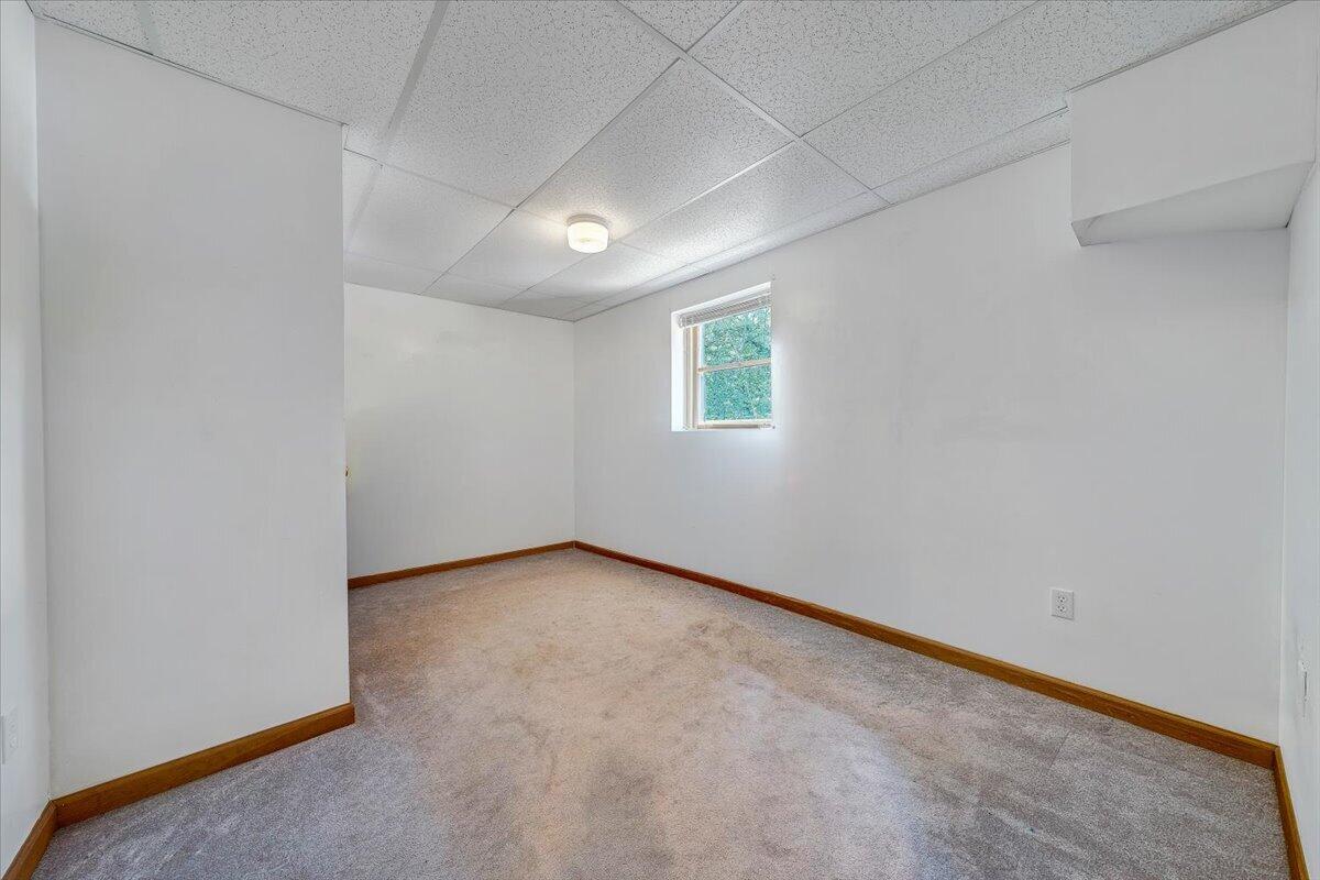 879 Aps Knob Road New Castle, VA 24127 - Photo 26 of 42 26-MIB07368