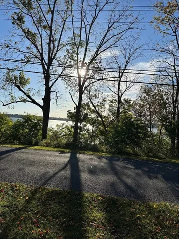 $400,000 | 6176 6193rd Lake, Cayuga, NY 13034