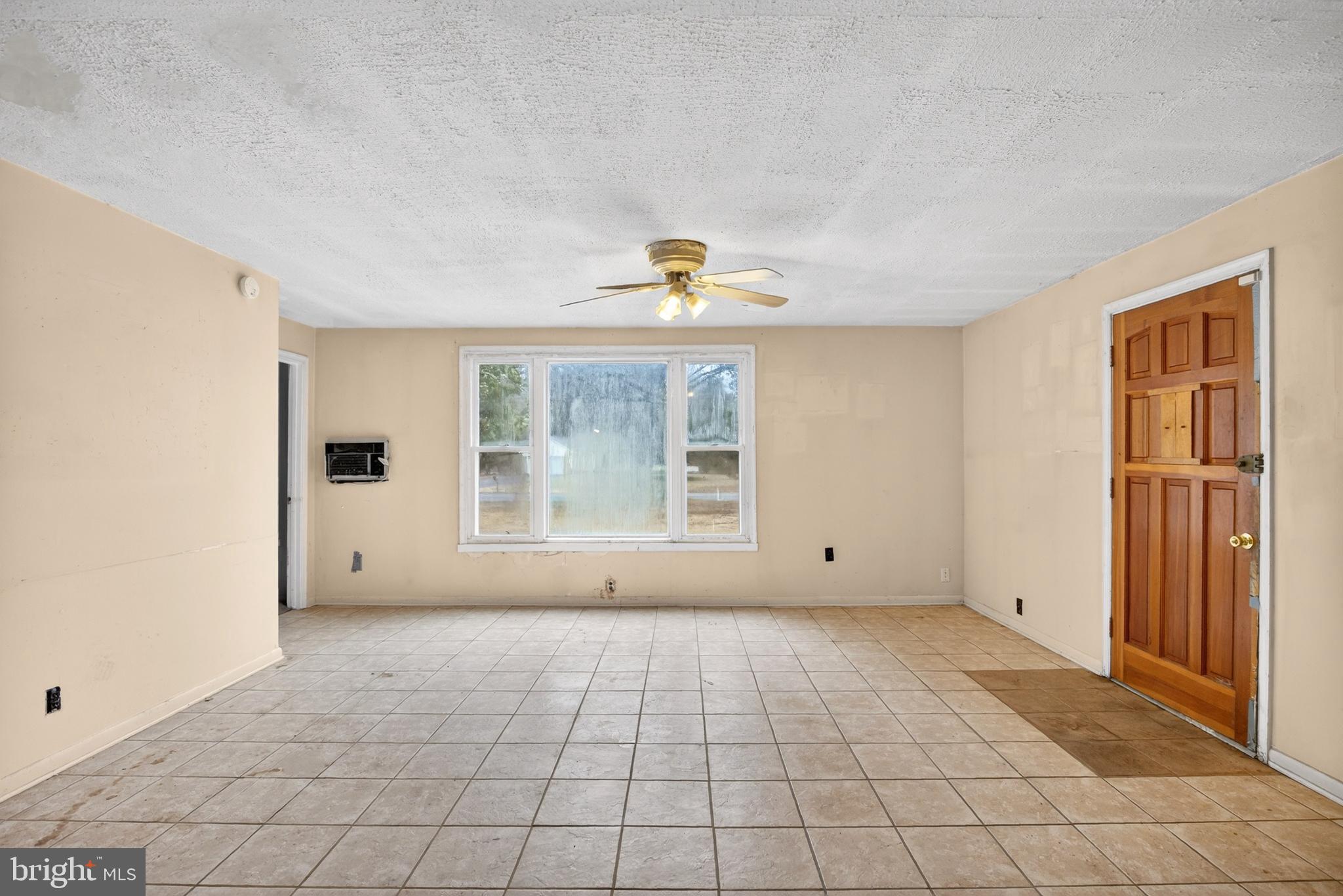 2730 Garwood Road Sicklerville, NJ 08081 - Photo 5 of 25