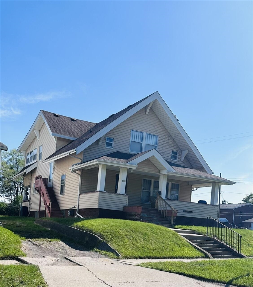 604 Page Street Flint, MI 48503 - Photo 2 of 5