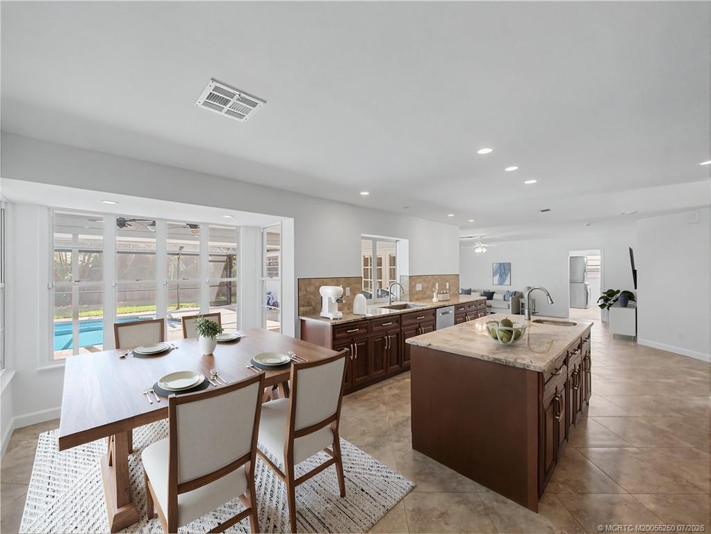 22 Banyan Road Stuart, FL 34996 - Photo 11 of 45 Gallery Image 11