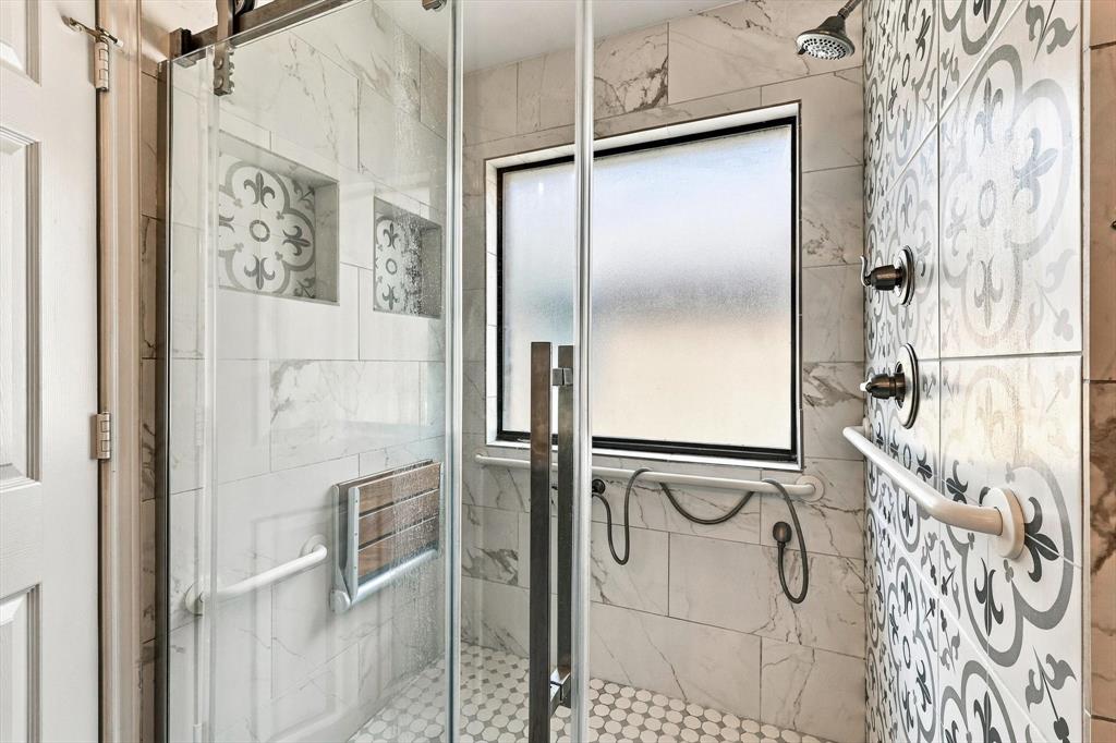 4301 Grassmere Road Fort Worth, TX 76244 - Photo 32 of 40 Walk in shower.
