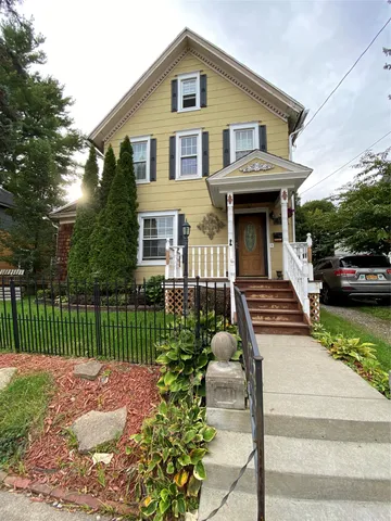 $3,300 | 147 Murray Street, Binghamton, NY 13905