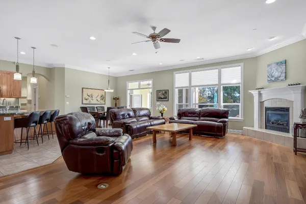 $690,000 | 3685 Wimbledon Drive, Redding, CA 96002