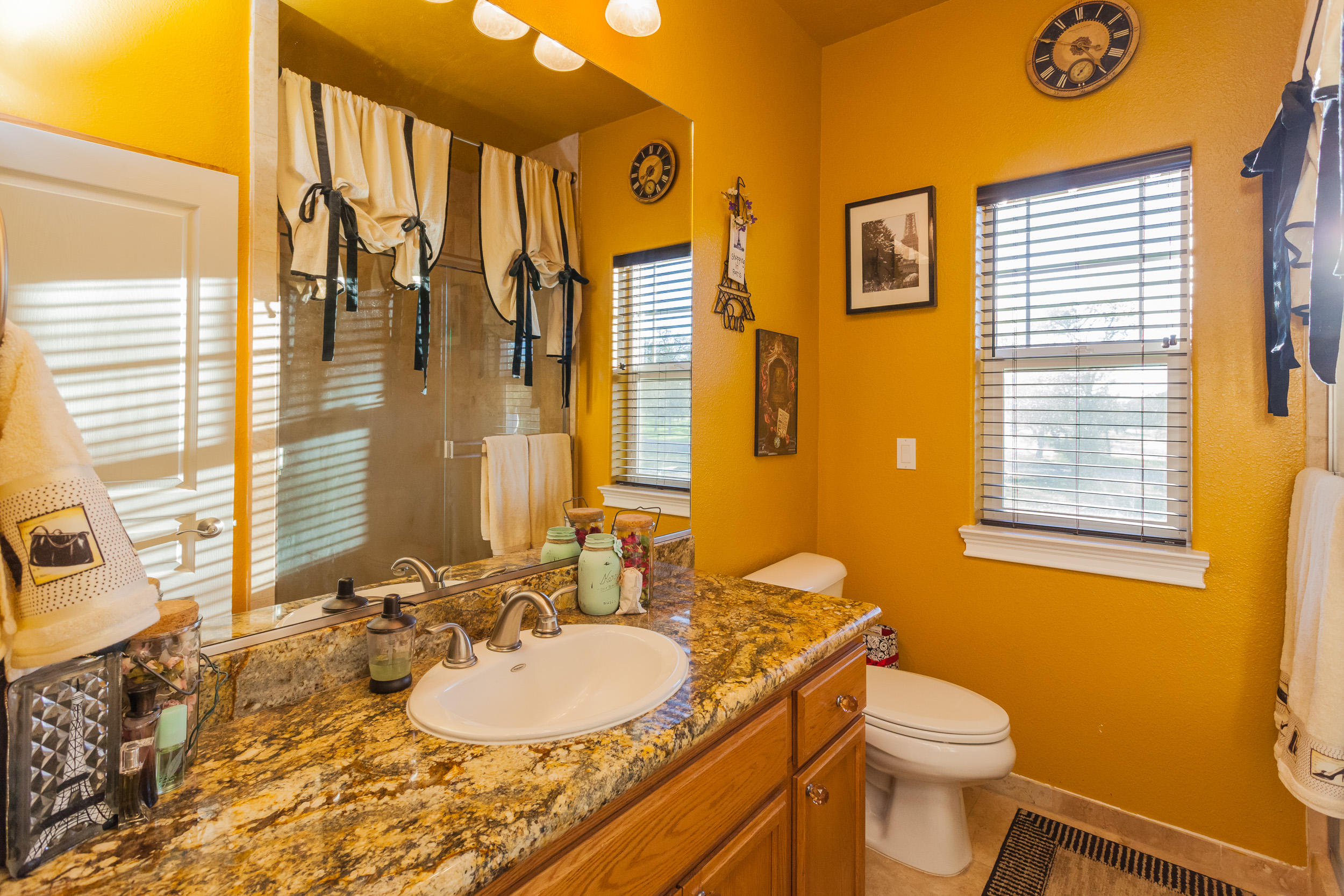 24599 Dersch Road Anderson, CA 96007 - Photo 12 of 53 _MG_7689-MLS