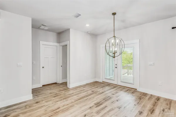 $3,200 | 3285 Southwind Drive, Gulf Breeze, FL 32563