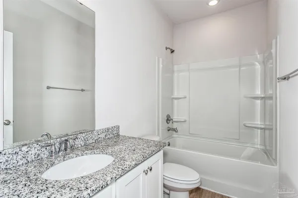 $3,200 | 3285 Southwind Drive, Gulf Breeze, FL 32563