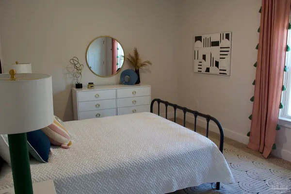 $3,200 | 3285 Southwind Drive, Gulf Breeze, FL 32563