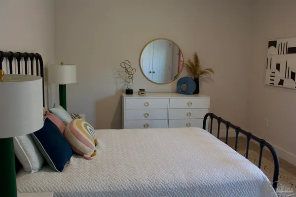 $3,200 | 3285 Southwind Drive, Gulf Breeze, FL 32563