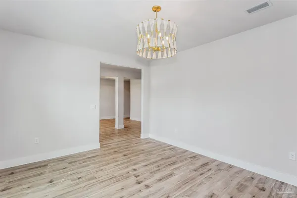 $3,200 | 3285 Southwind Drive, Gulf Breeze, FL 32563