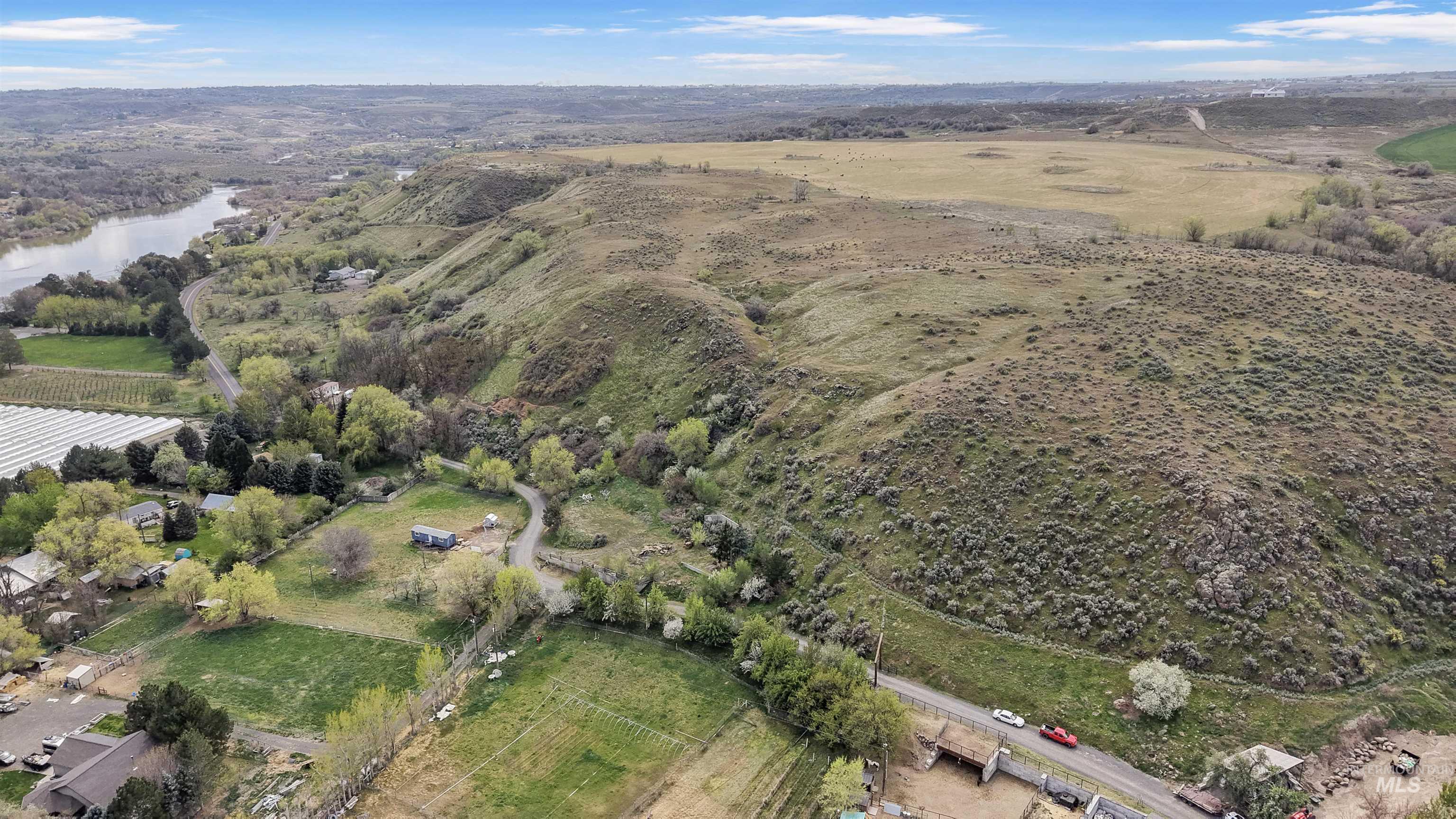 4785 A River Road Buhl, ID 83316 - Photo 14 of 28