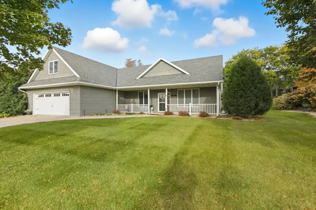 $430,000 | 1100 23rd Street Southeast, Willmar, MN 56201