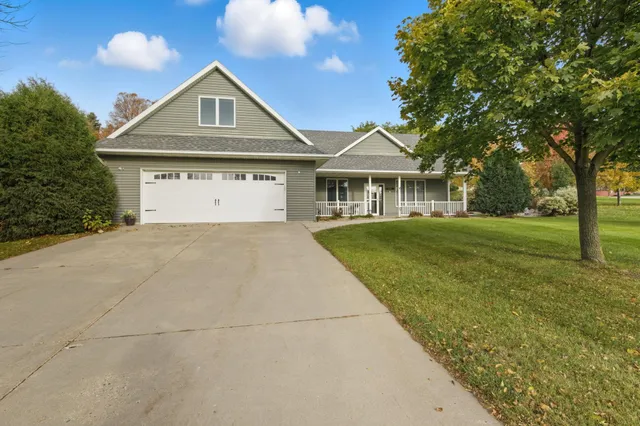 $430,000 | 1100 23rd Street Southeast, Willmar, MN 56201