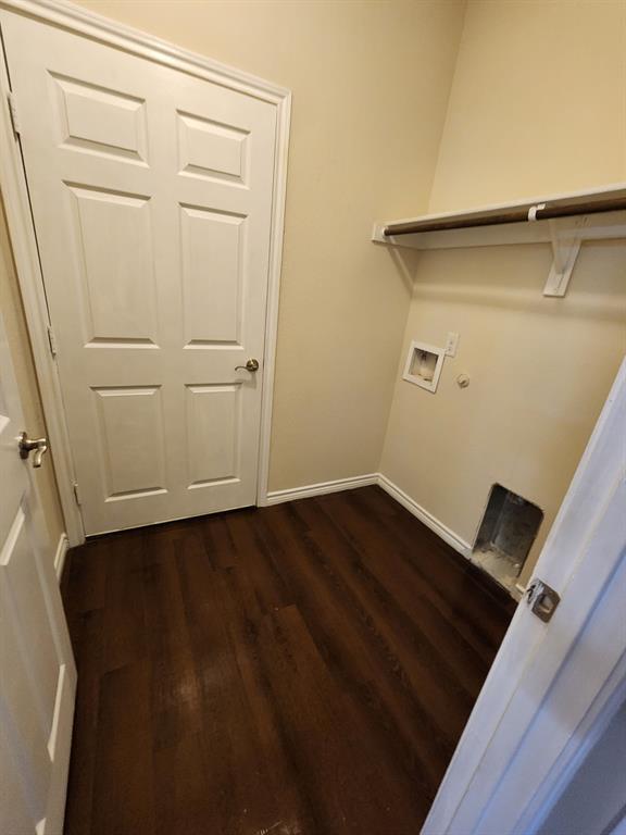 5516 Del Rey Drive Denton, TX 76208 - Photo 7 of 16 an empty room with wooden floor