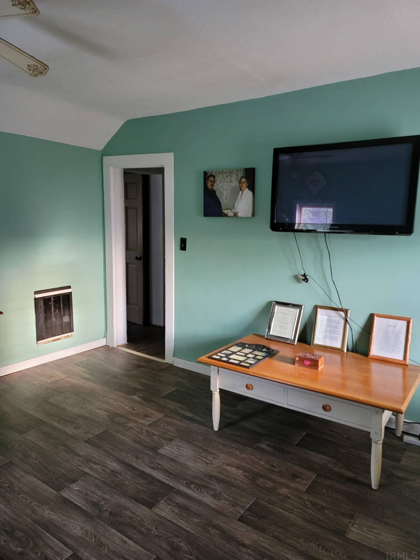 311 East Green Street Butler, IN 46721 - Photo 8 of 12
