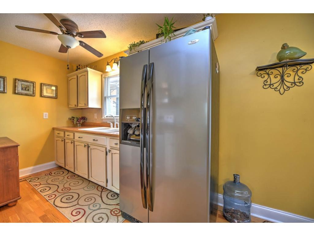 276 Berry Ridge Road Jonesborough, TN 37659 - Photo 12 of 36 Photo 12