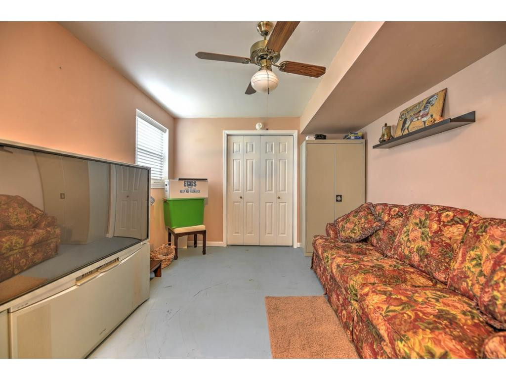 276 Berry Ridge Road Jonesborough, TN 37659 - Photo 28 of 36 Photo 28