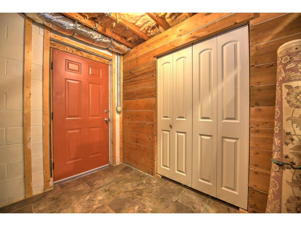 276 Berry Ridge Road Jonesborough, TN 37659 - Photo 30 of 36 Photo 30