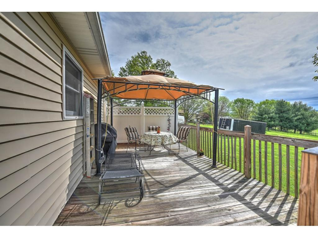 276 Berry Ridge Road Jonesborough, TN 37659 - Photo 32 of 36 Photo 32