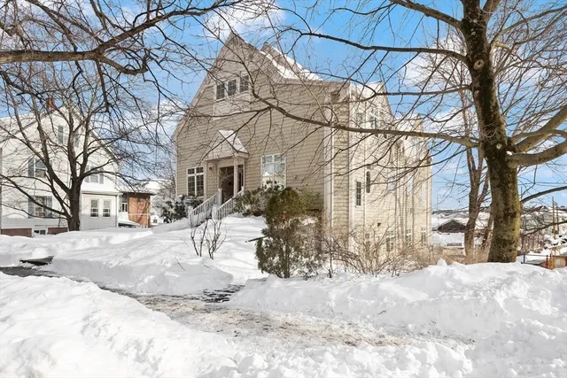 $499,900 | 557 Salem Street, Unit 4, Malden, MA 02148