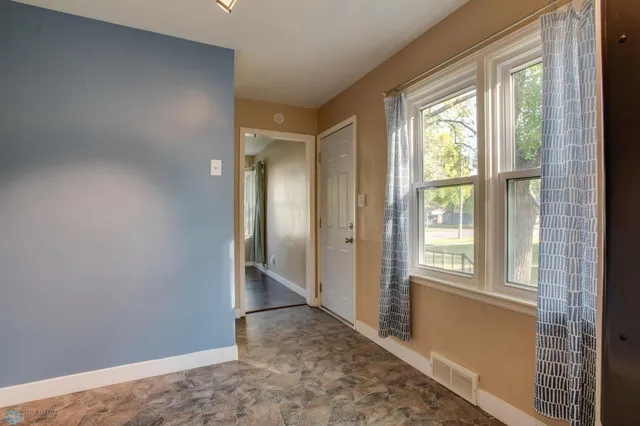 $215,000 | 407 15th Street North, Moorhead, MN 56560