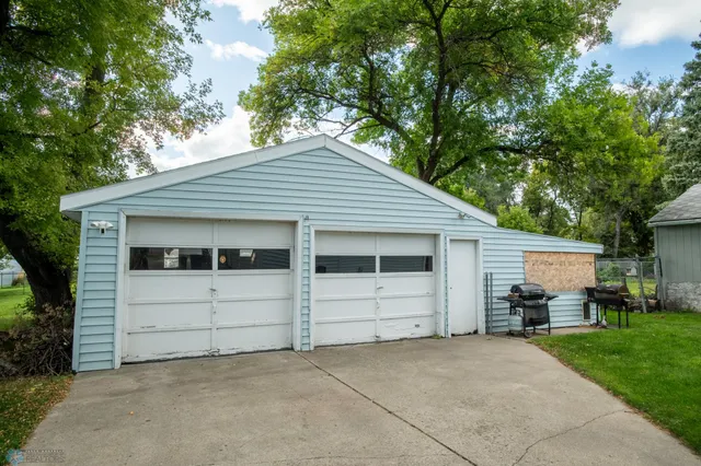 $215,000 | 407 15th Street North, Moorhead, MN 56560