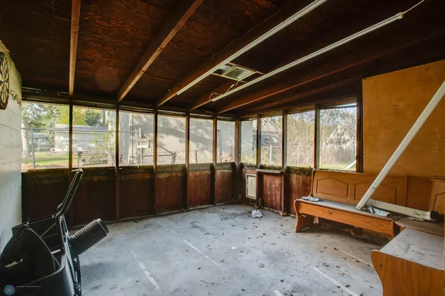 $215,000 | 407 15th Street North, Moorhead, MN 56560