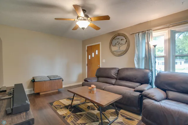 $215,000 | 407 15th Street North, Moorhead, MN 56560