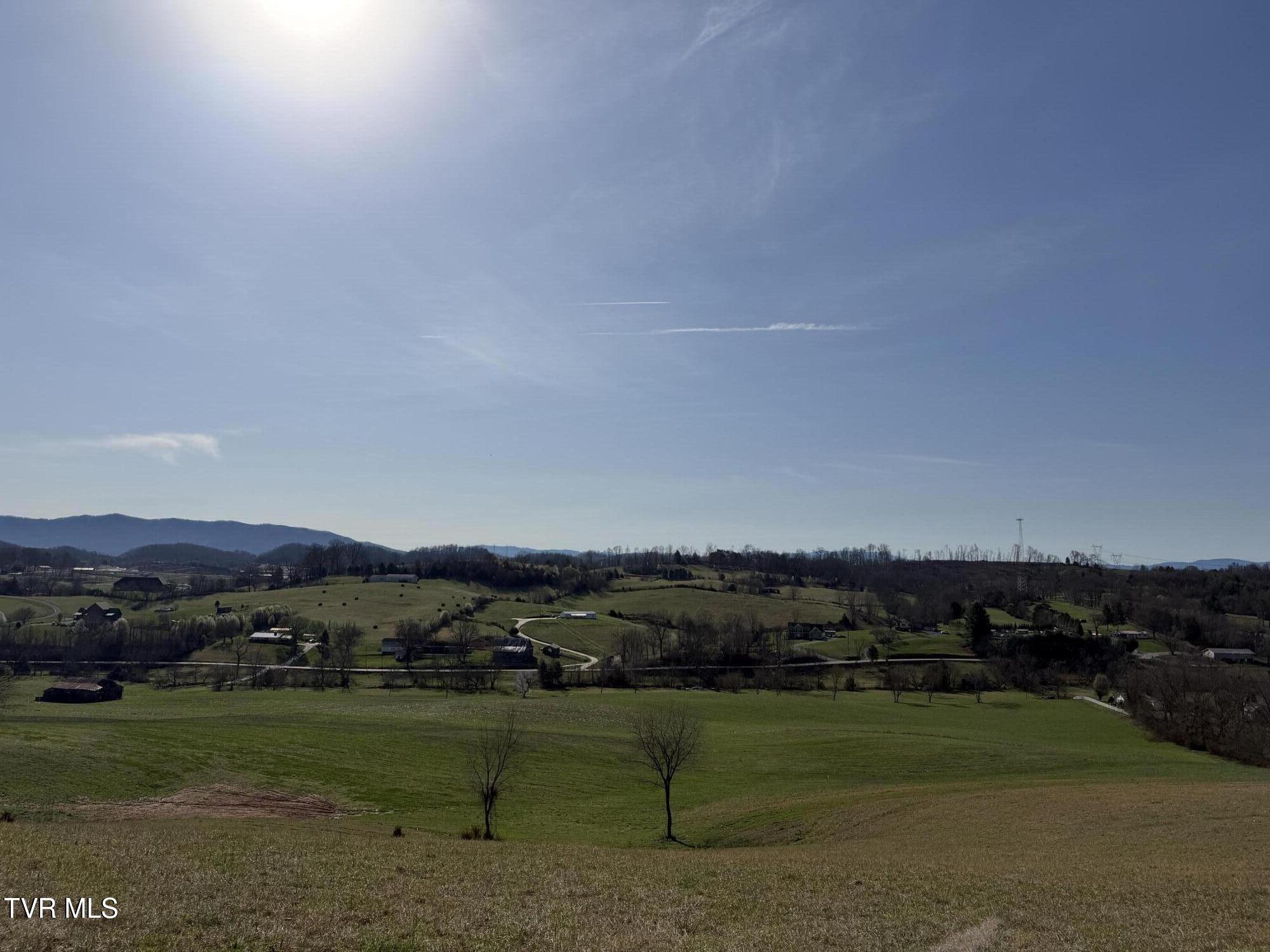 1578 Hunting Hill Road Bluff City, TN 37618 - Photo 16 of 20 IMG_5725