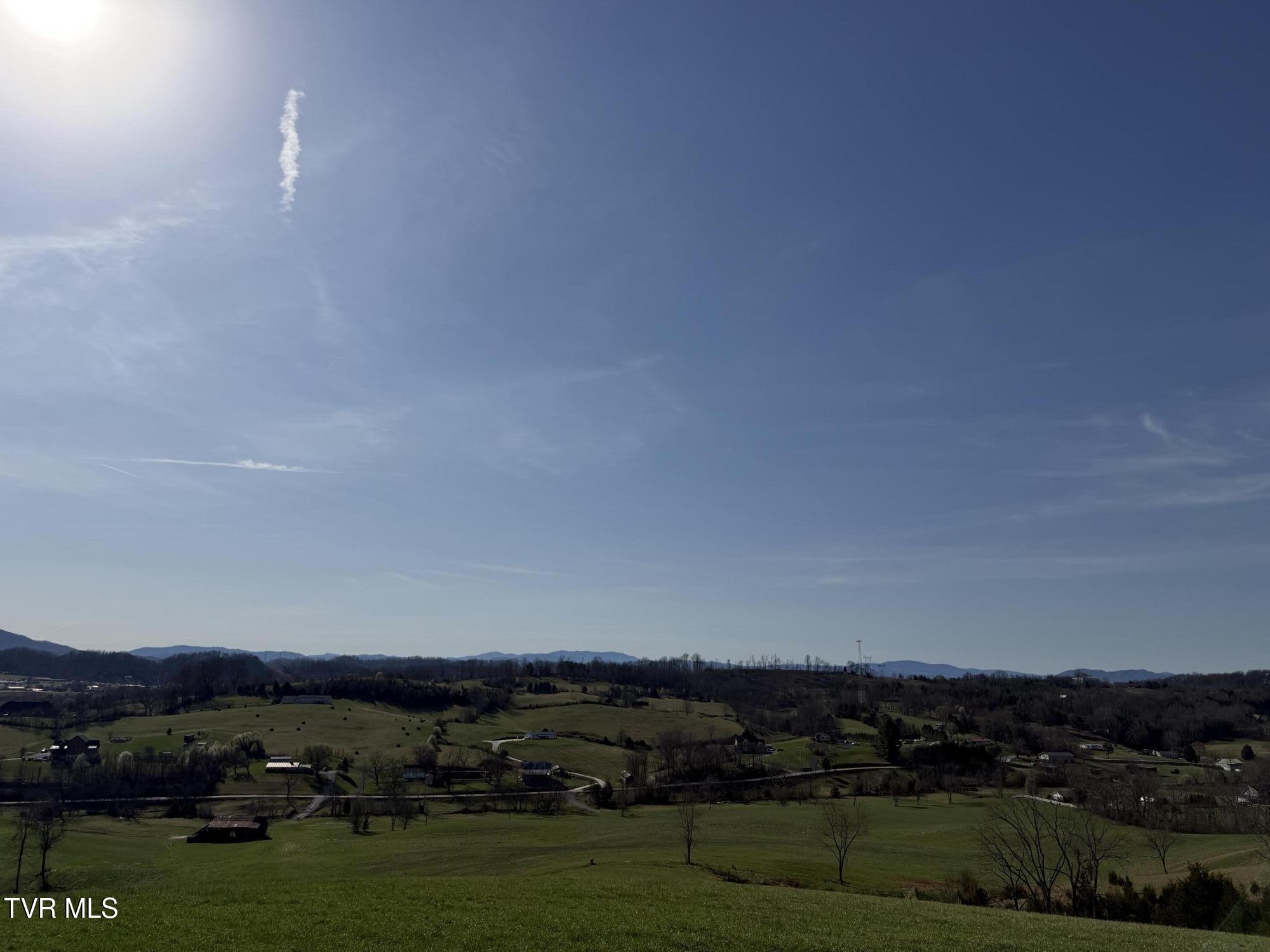 1578 Hunting Hill Road Bluff City, TN 37618 - Photo 6 of 20 IMG_5734