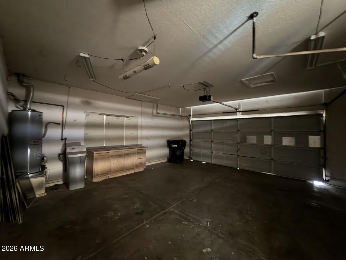 10807 West Monte Vista Road Avondale, AZ 85392 - Photo 19 of 33 a view of storage and utility room