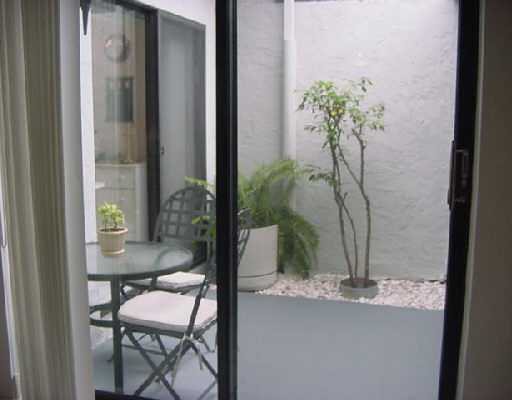 9132 Southwest 20th Street, Unit E Boca Raton, FL 33428 - Photo 5 of 6 Additional Photo