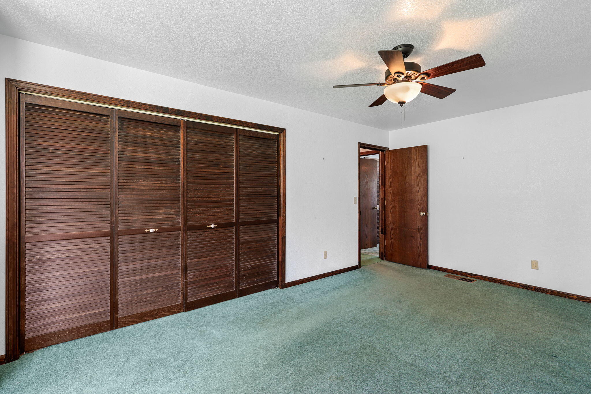 29376 Inwood Road Shingletown, CA 96088 - Photo 15 of 41 Bedroom 1